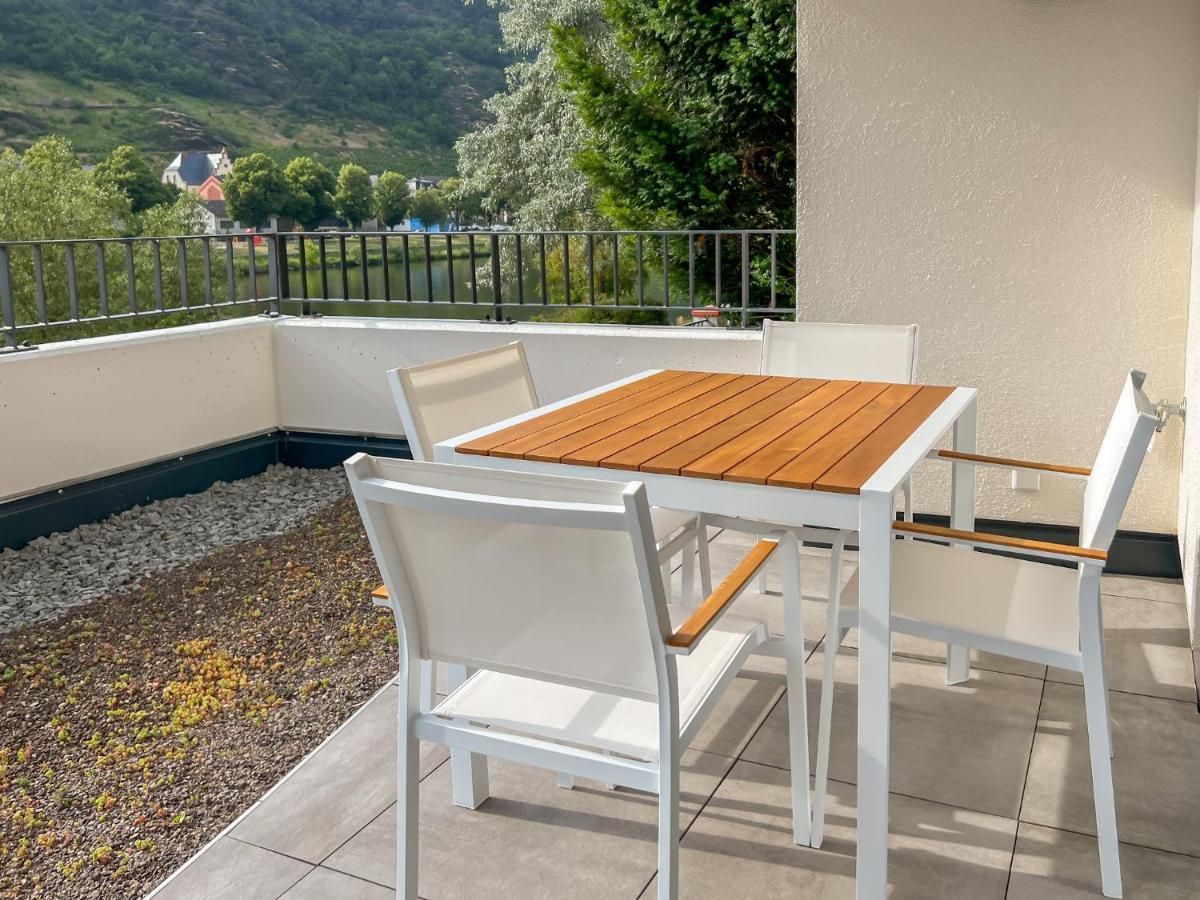 Moselblick I Ad Reichsburg Parkplatz 100M Marktplatz コッヘム エクステリア 写真